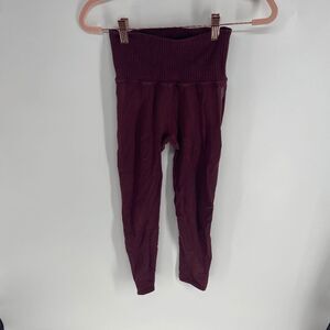 Free People Movement Women's Burgundy High-Rise Cropped Athletic Leggings XS/S